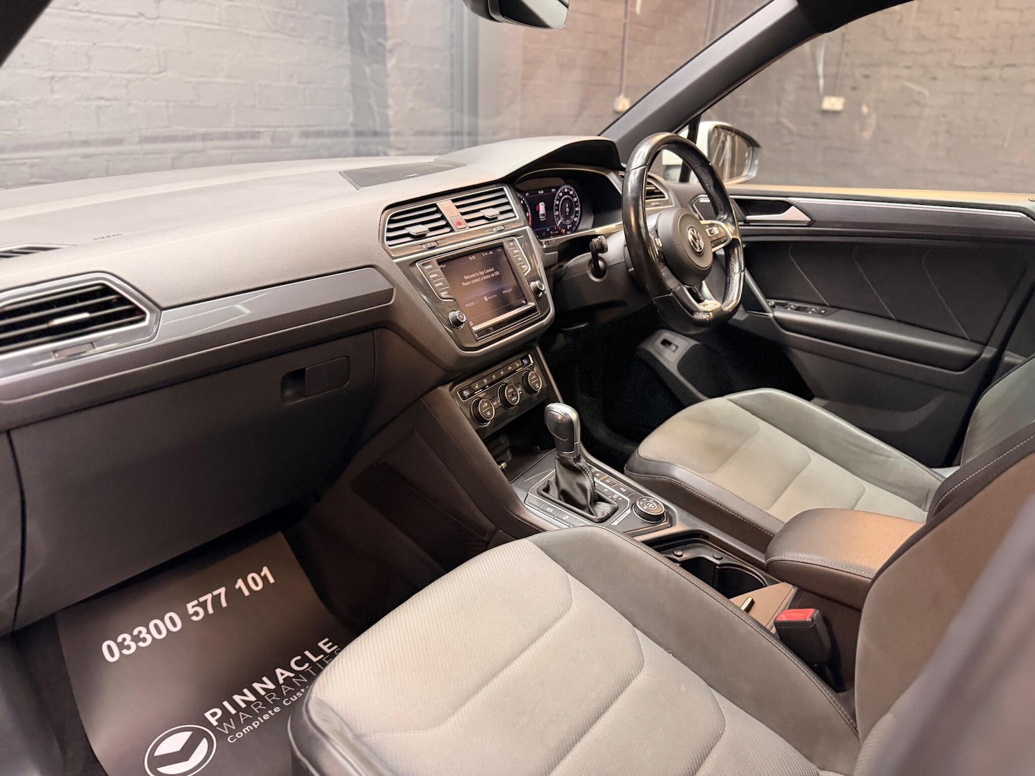 Used Volkswagen Tiguan 2016 for sale - 76752661: Photo 23