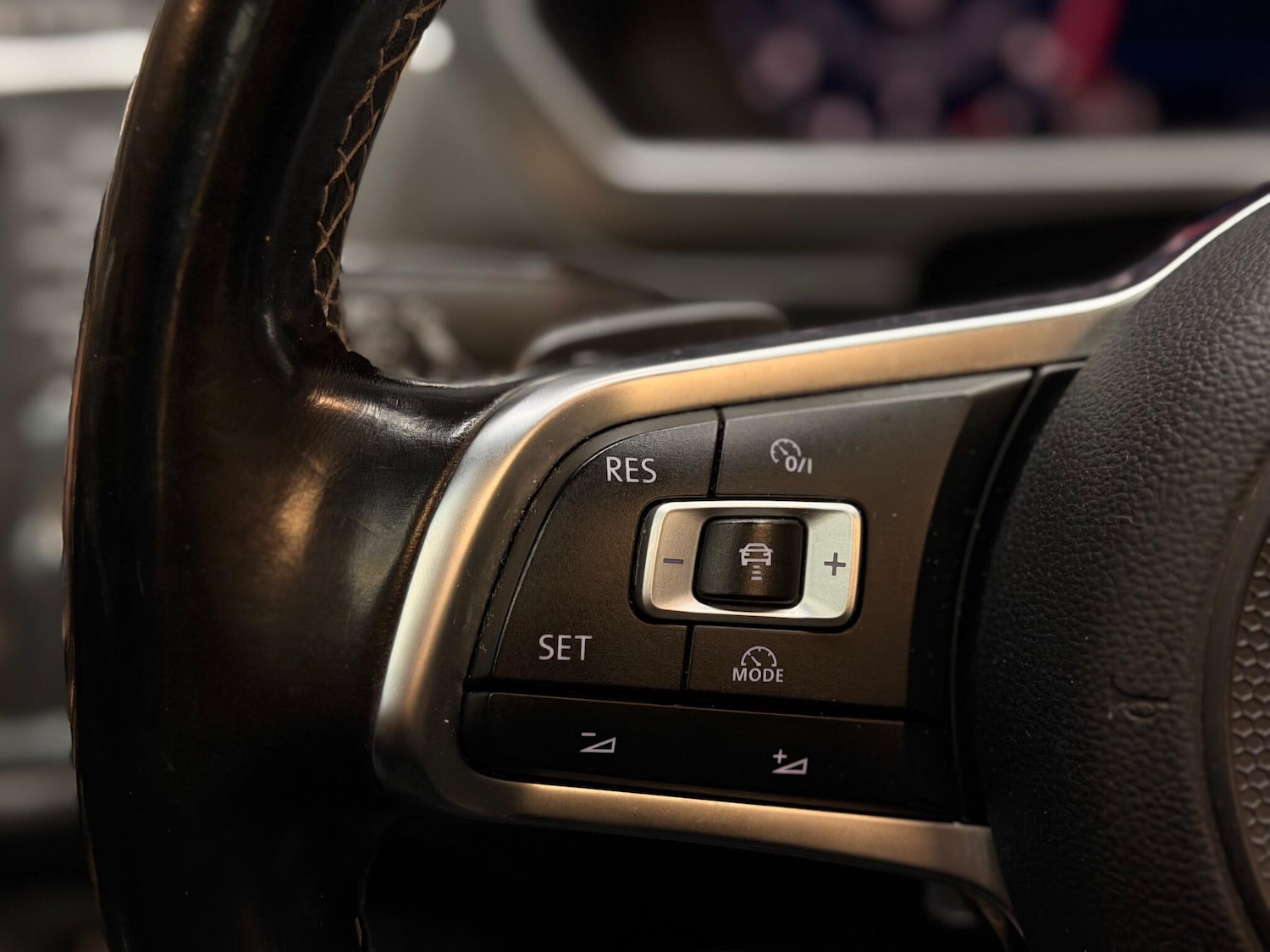 Used Volkswagen Tiguan 2016 for sale - 76752661: Photo 36