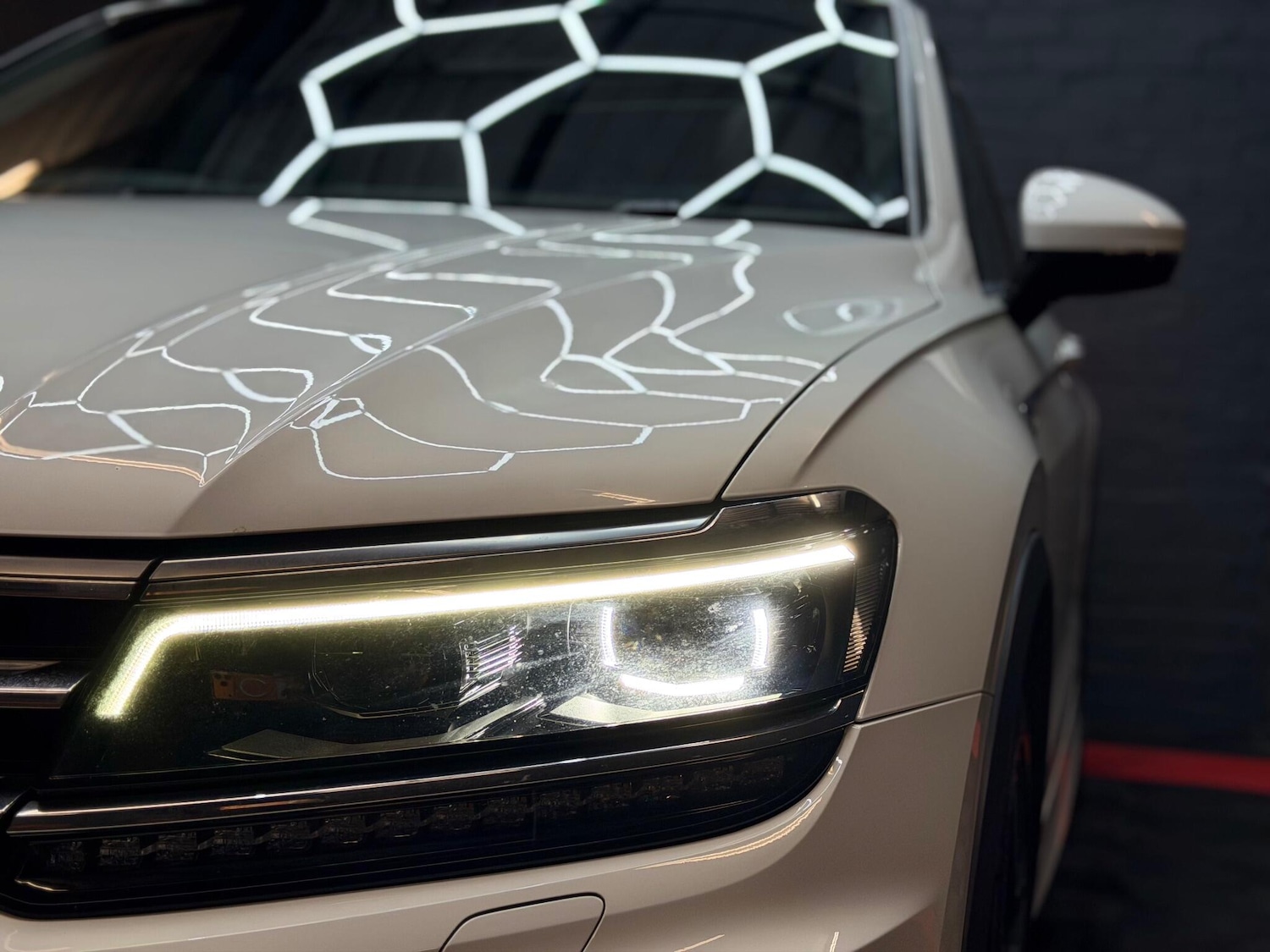 Used Volkswagen Tiguan 2016 for sale - 76752661: Photo 44