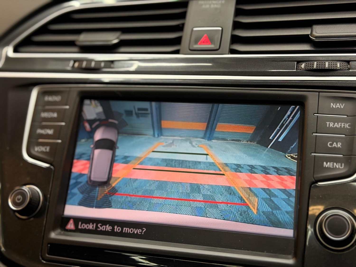 Used Volkswagen Tiguan 2016 for sale - 76752661: Photo 47