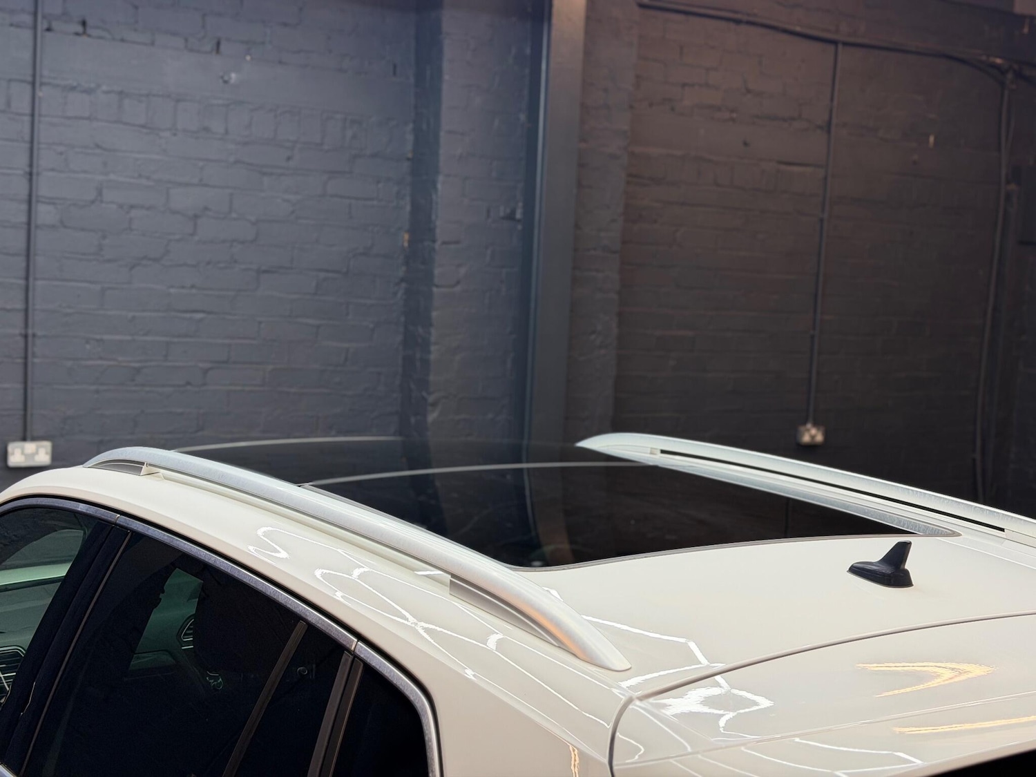 Used Volkswagen Tiguan 2016 for sale - 76752661: Photo 52