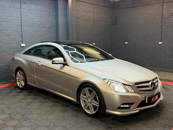Used Mercedes-Benz E Class 2013 for sale - 78539394: Photo
