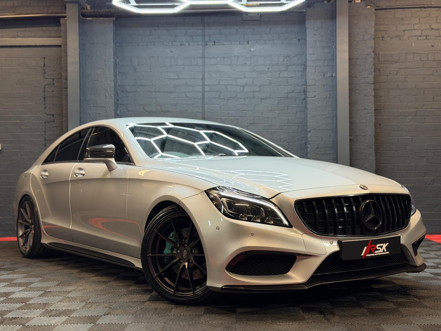 Used Mercedes-Benz CLS for sale - 77993278: Photo 2