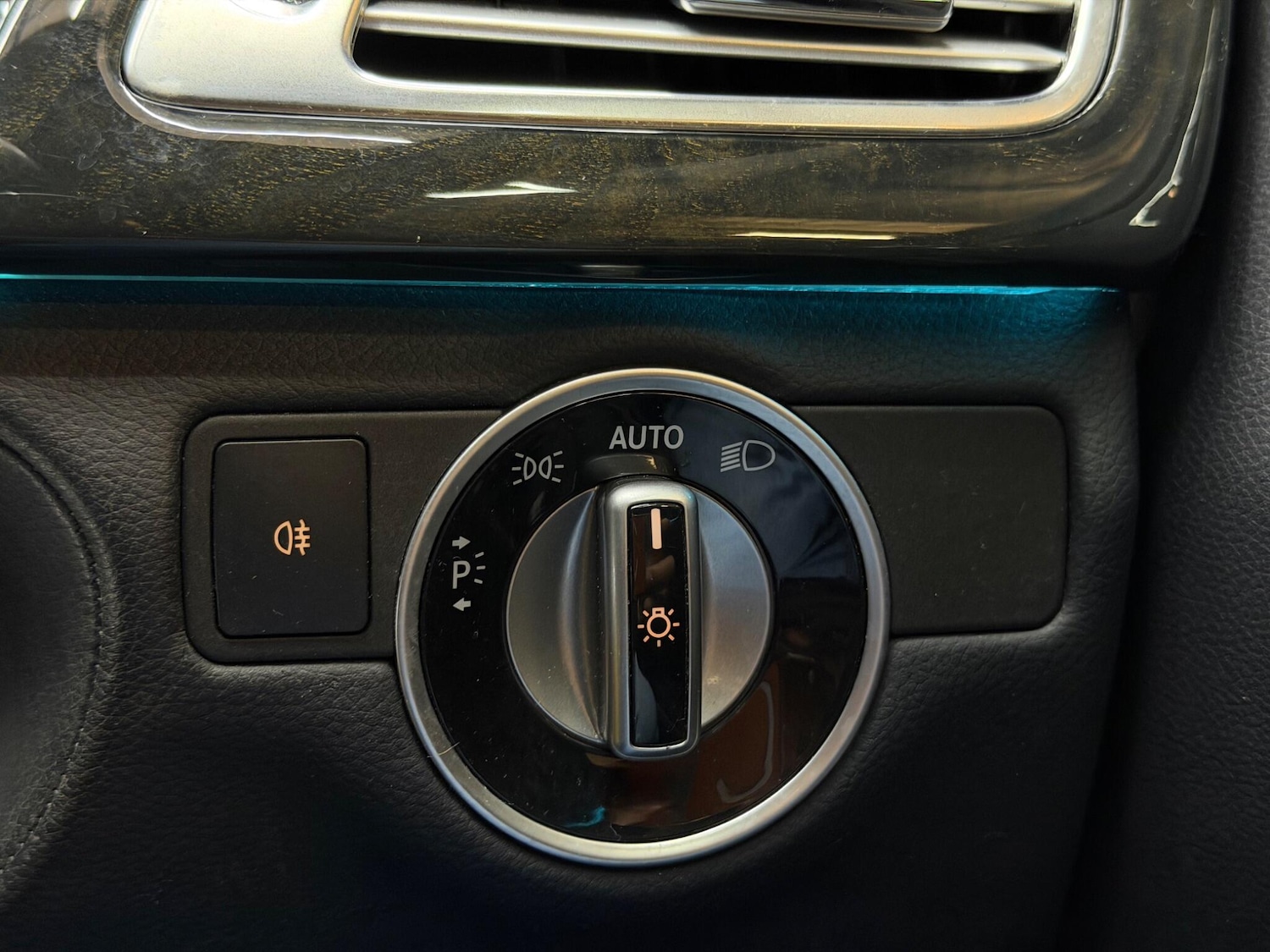 Used Mercedes-Benz CLS for sale - 77993278: Photo 35