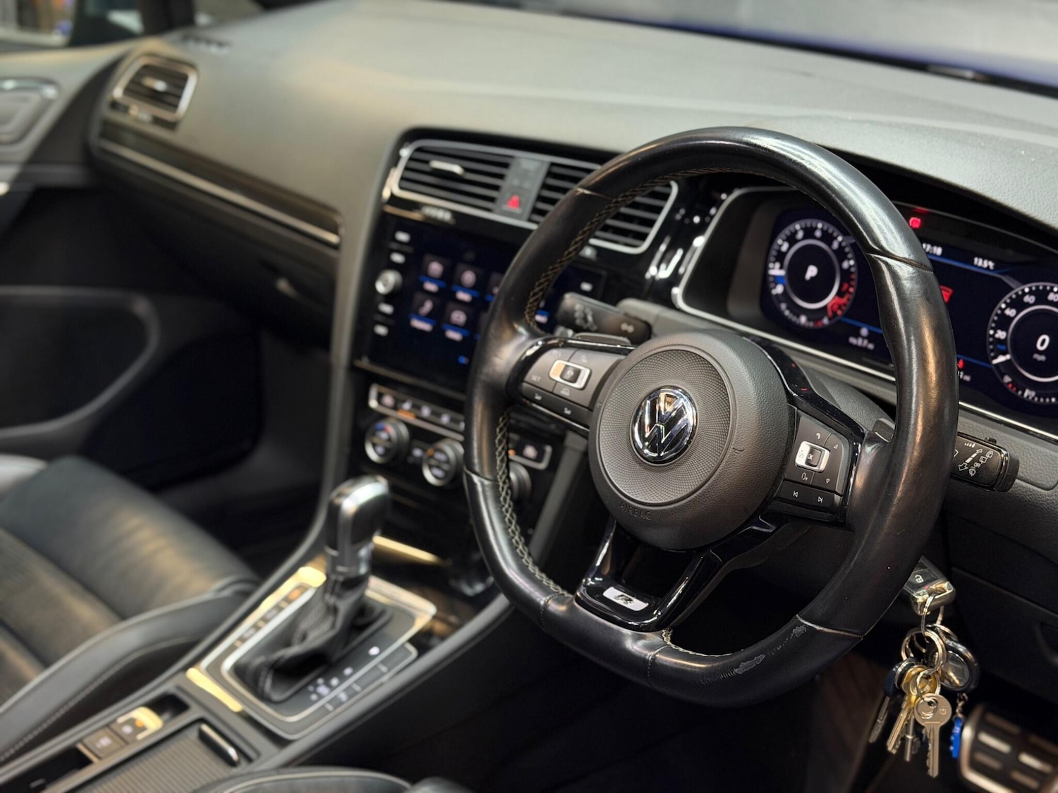 Used Volkswagen Golf 2017 for sale - 78048149: Photo 20