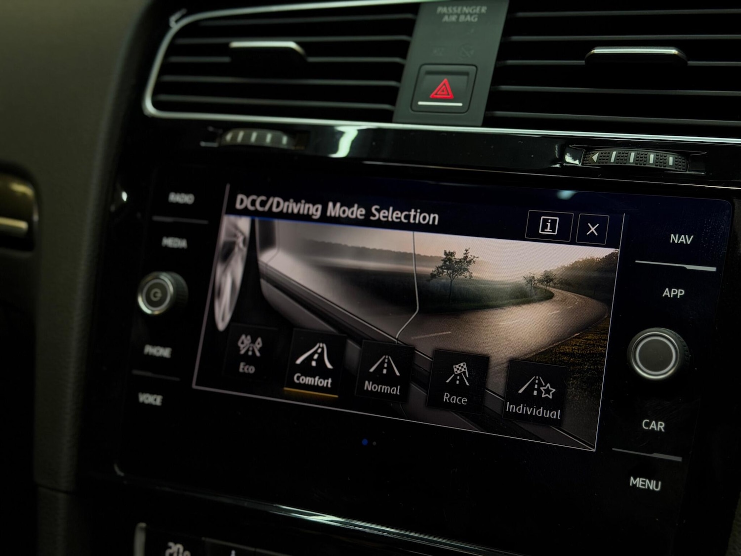 Used Volkswagen Golf 2017 for sale - 78048149: Photo 29