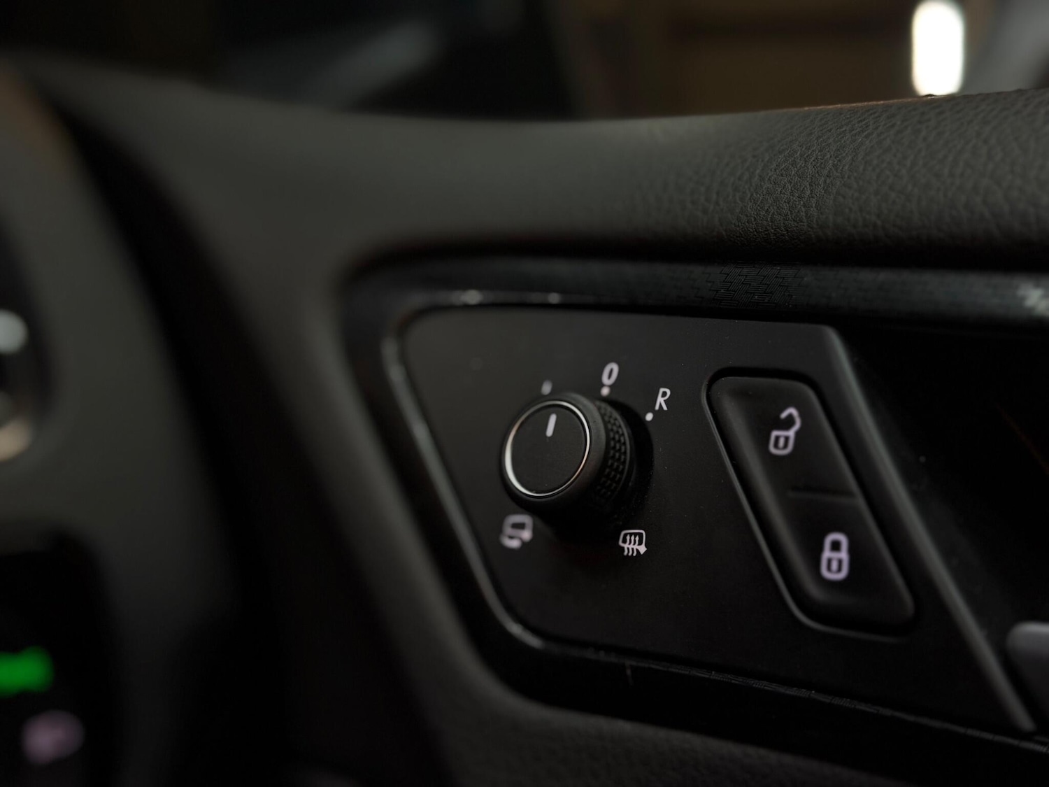 Used Volkswagen Golf 2017 for sale - 78048149: Photo 32