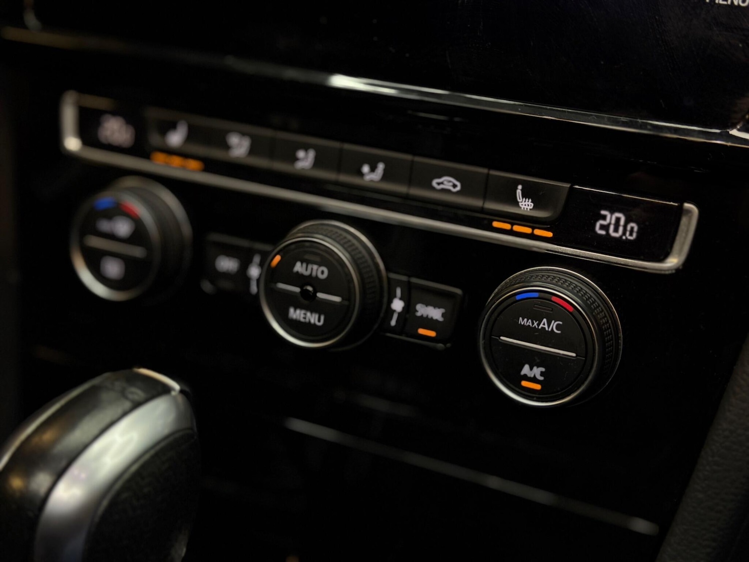 Used Volkswagen Golf 2017 for sale - 78048149: Photo 33