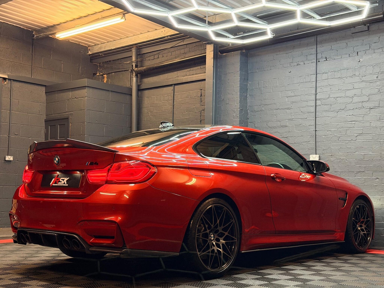 Used BMW M4 2017 for sale - 76991937: Photo 11