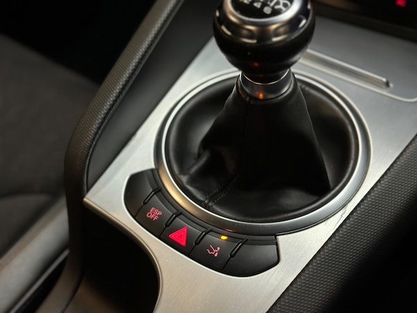 Used Audi TT 2010 for sale - 76325965: Photo 26