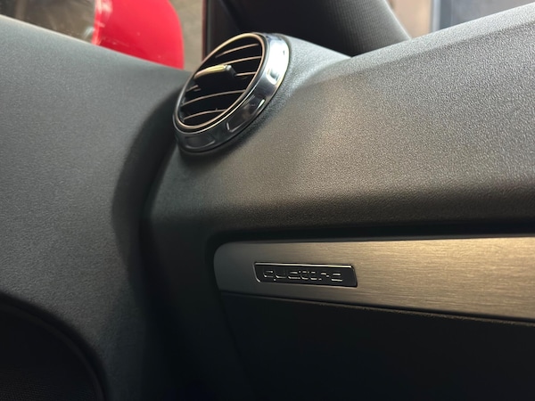 Used Audi TT 2010 for sale - 76325965: Photo 27