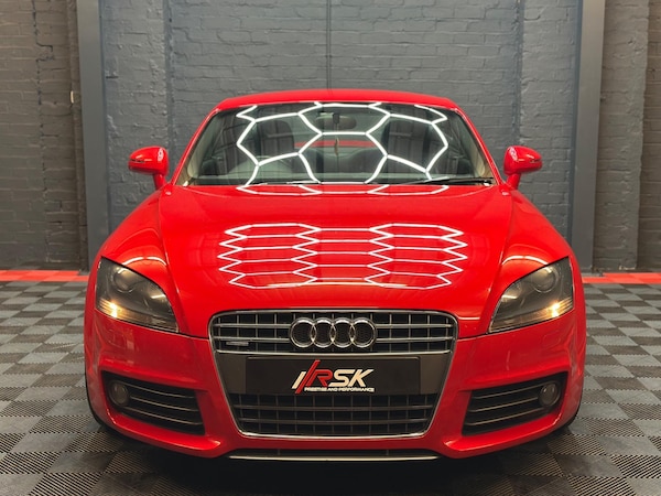 Used Audi TT 2010 for sale - 76325965: Photo 5