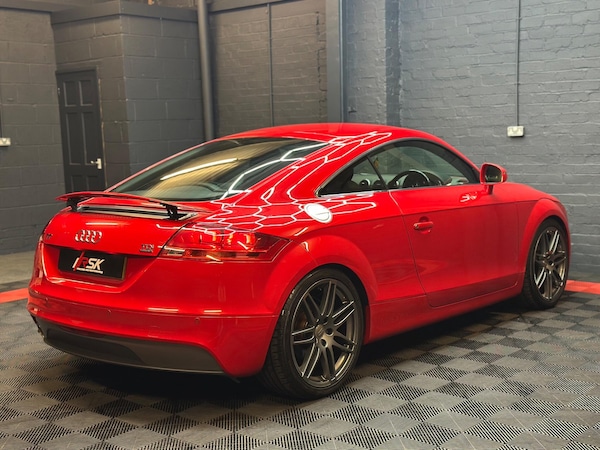 Used Audi TT 2010 for sale - 76325965: Photo 8