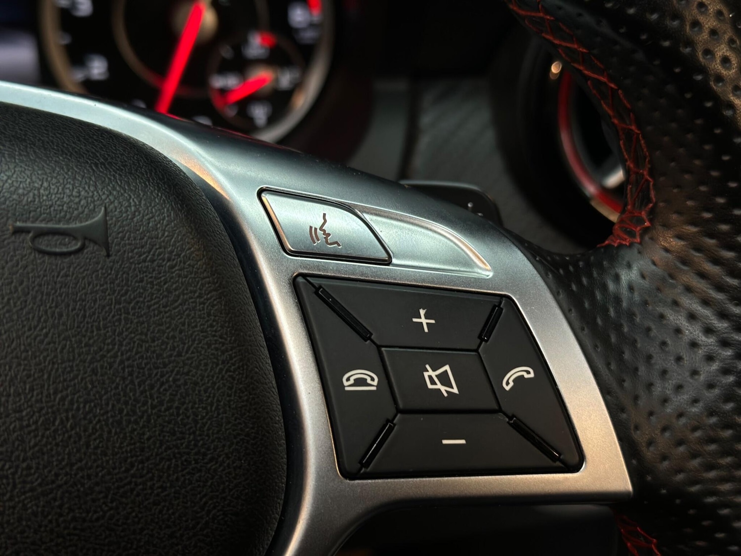 Used Mercedes-Benz A-Class 2014 for sale - 76499123: Photo 26