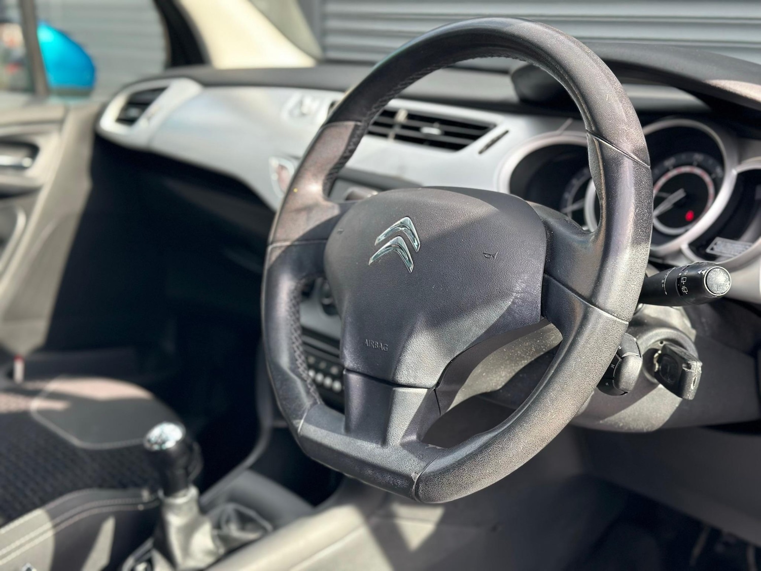 Vehicle 21