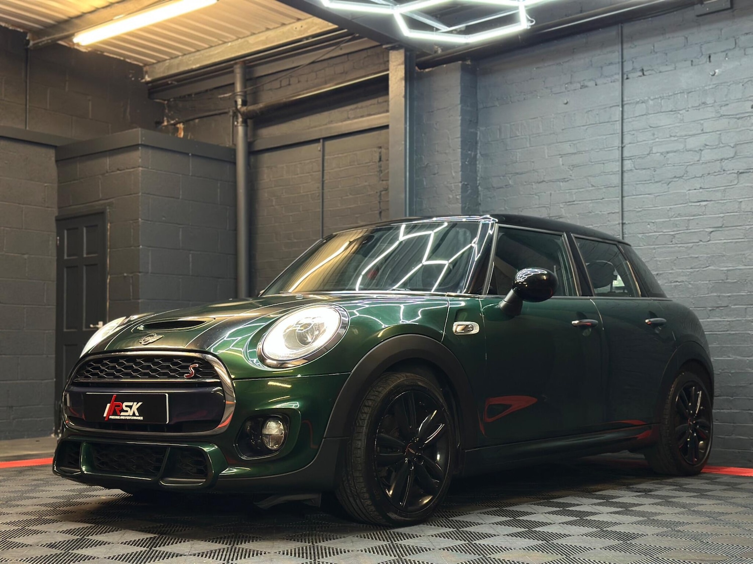 Used MINI Hatch 2016 for sale - 76592210: Photo 10