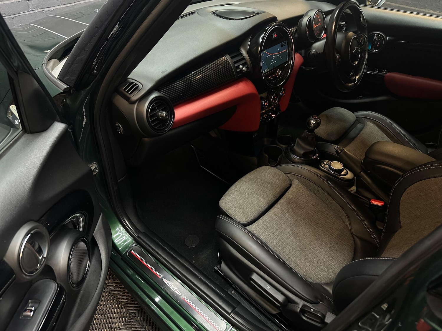 Used MINI Hatch 2016 for sale - 76592210: Photo 30