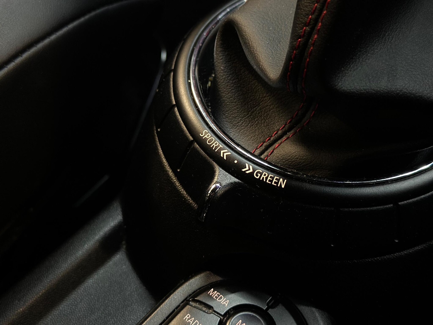 Used MINI Hatch 2016 for sale - 76592210: Photo 37