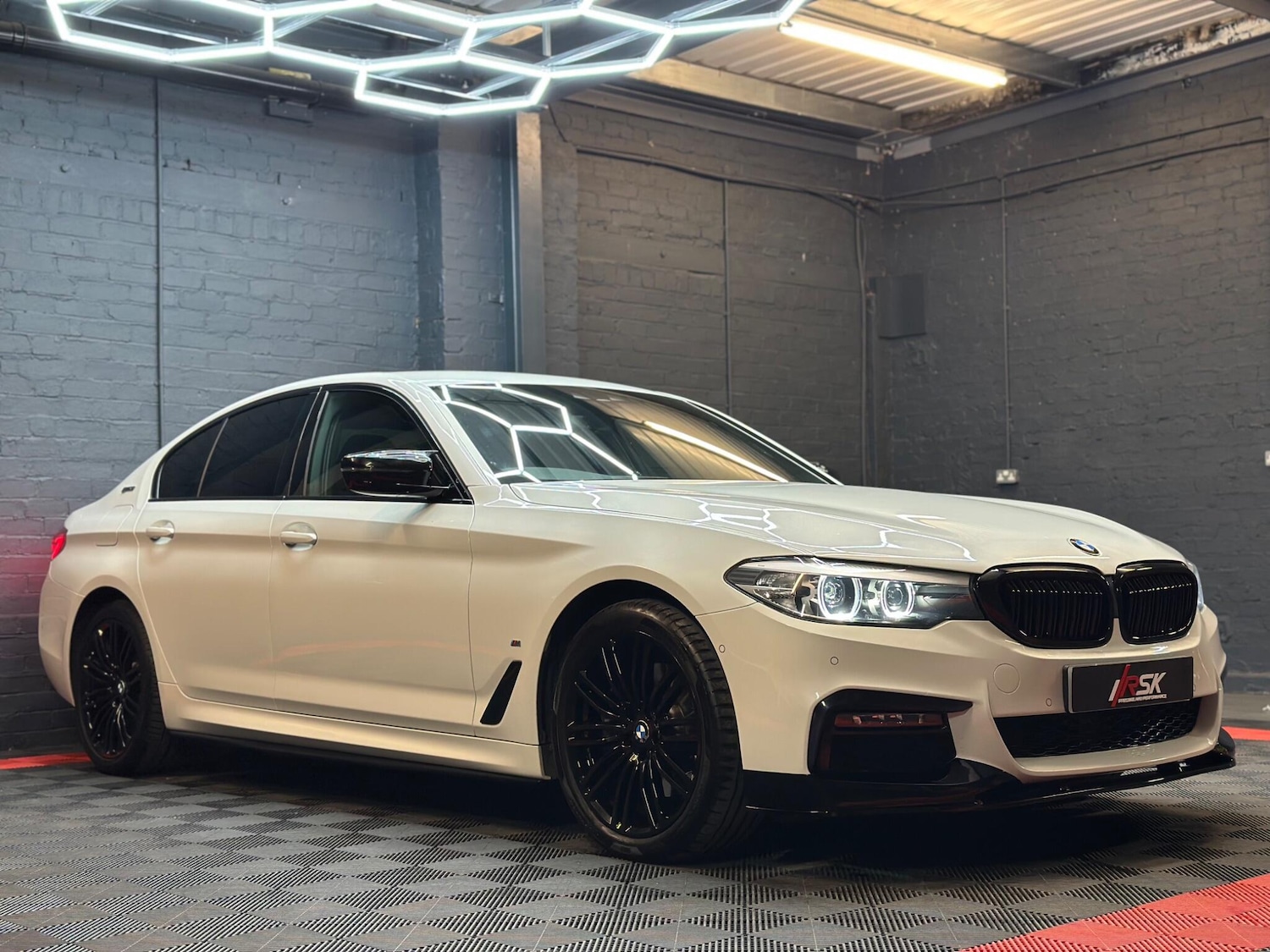 Used BMW 5 Series 2018 for sale - 76108338: Photo 10