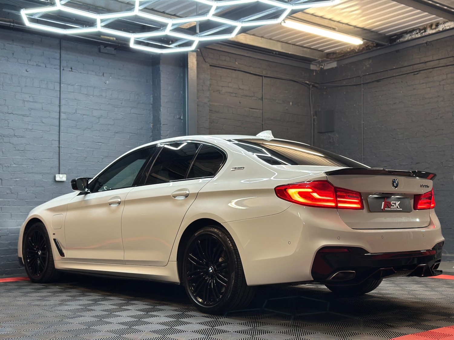 Used BMW 5 Series 2018 for sale - 76108338: Photo 14