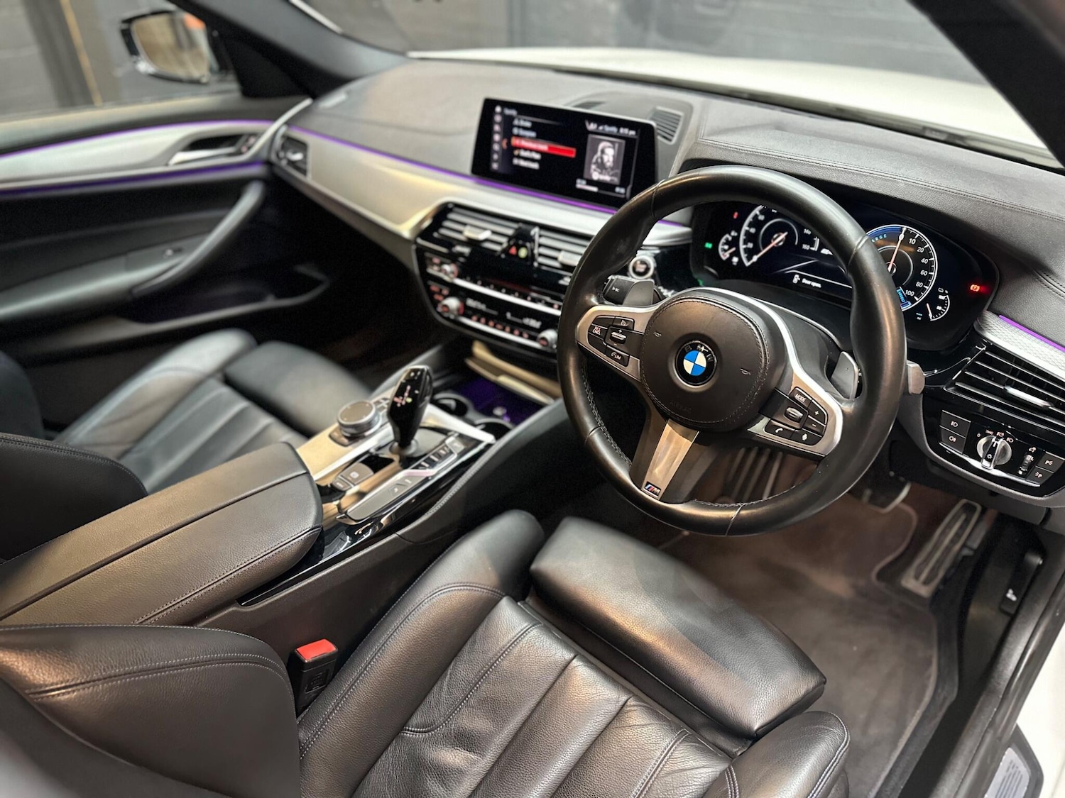 Used BMW 5 Series 2018 for sale - 76108338: Photo 17