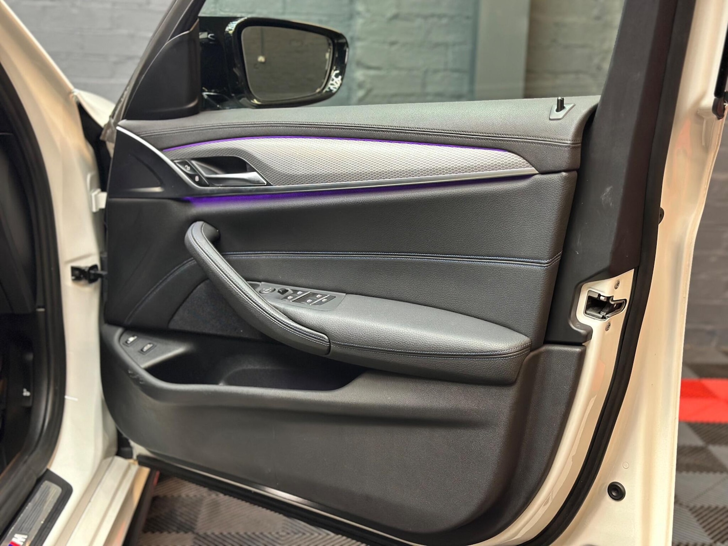 Used BMW 5 Series 2018 for sale - 76108338: Photo 19