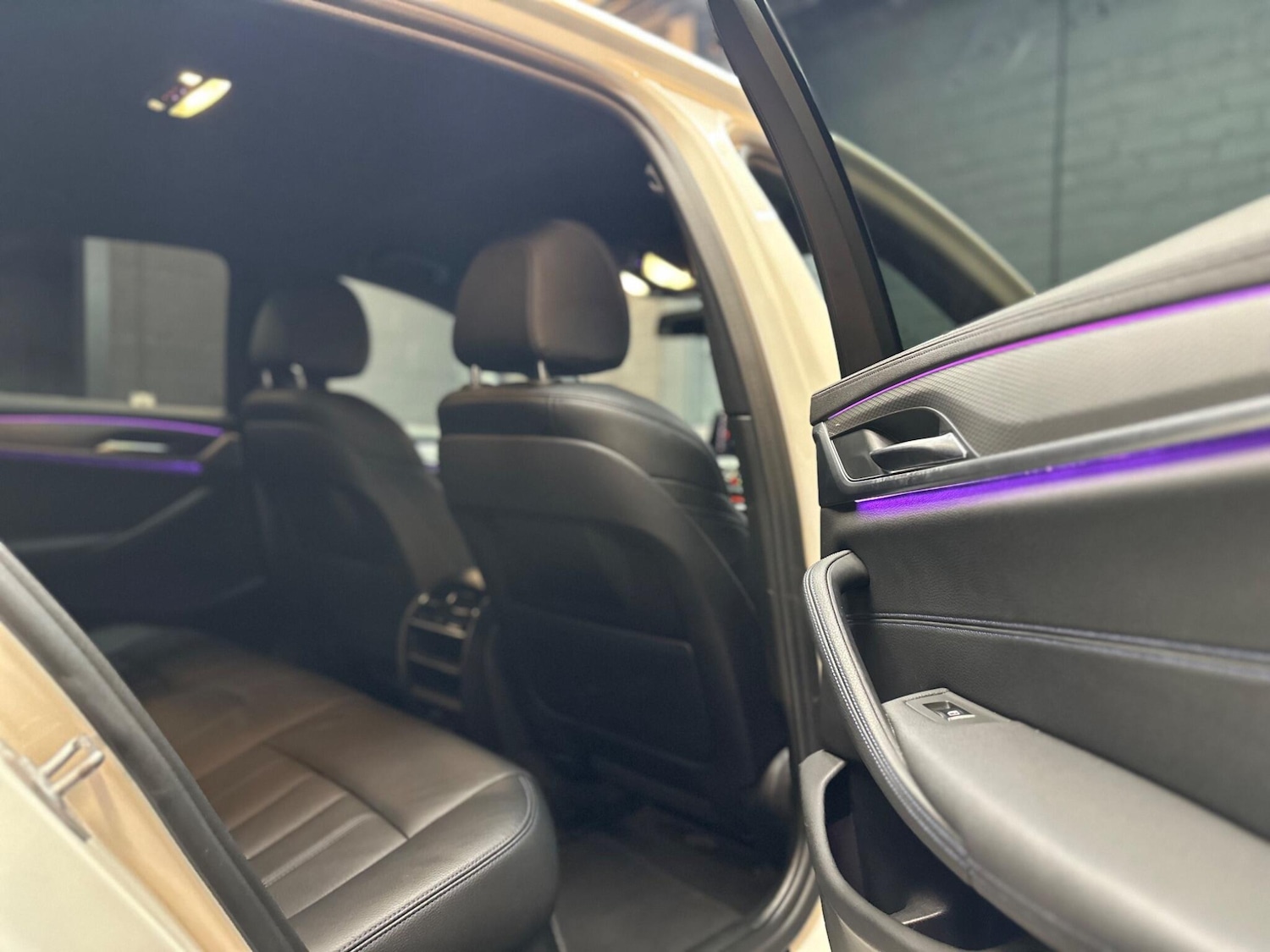 Used BMW 5 Series 2018 for sale - 76108338: Photo 21