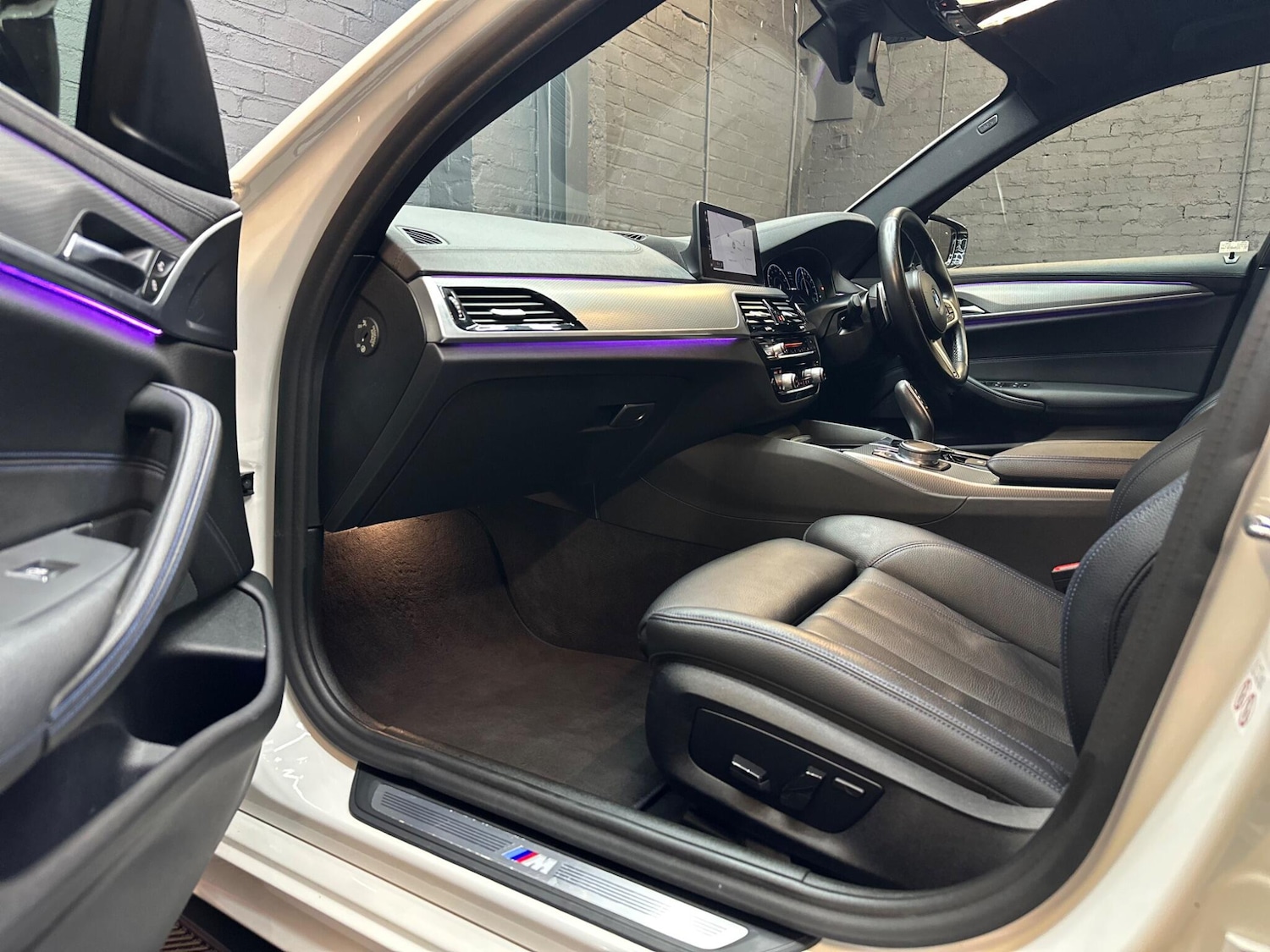 Used BMW 5 Series 2018 for sale - 76108338: Photo 22