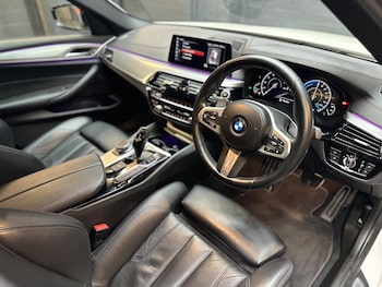 Used BMW 5 Series 2018 for sale - 76108338: Photo