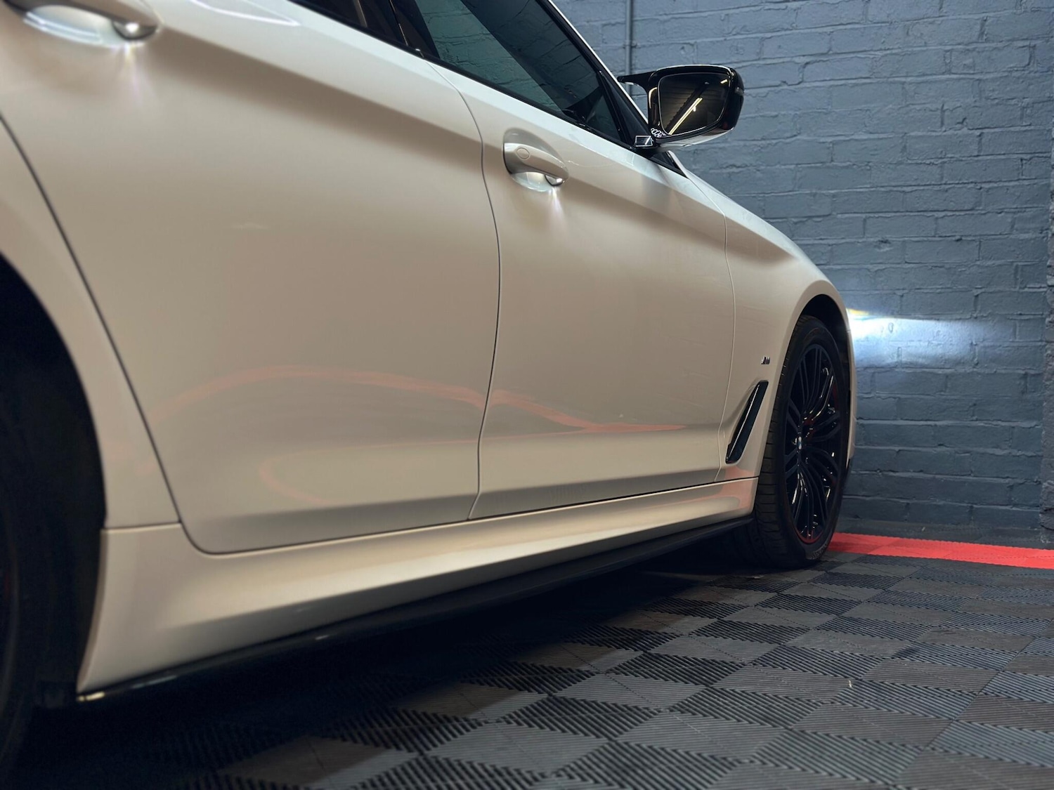 Used BMW 5 Series 2018 for sale - 76108338: Photo 39