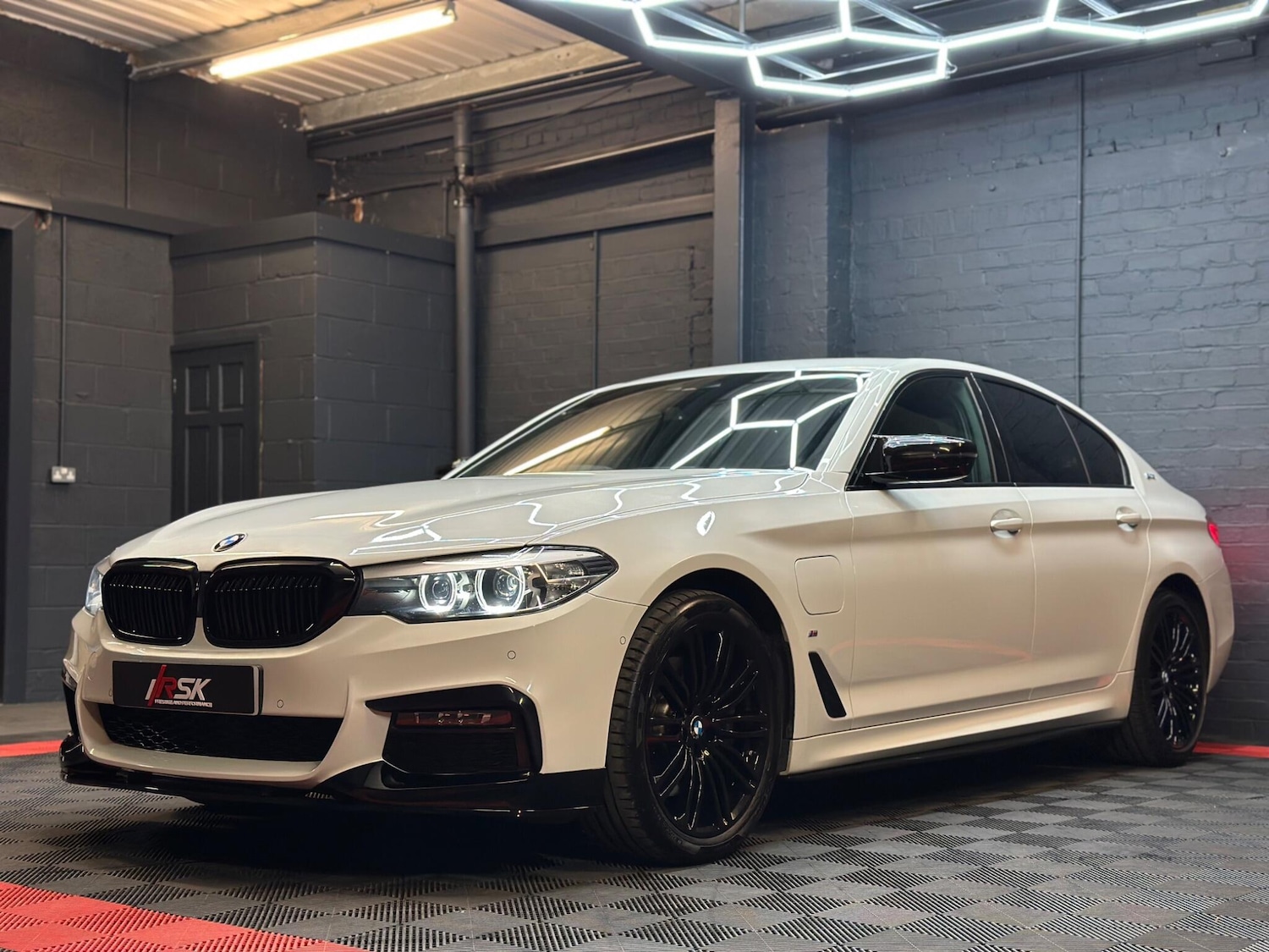 Used BMW 5 Series 2018 for sale - 76108338: Photo 8