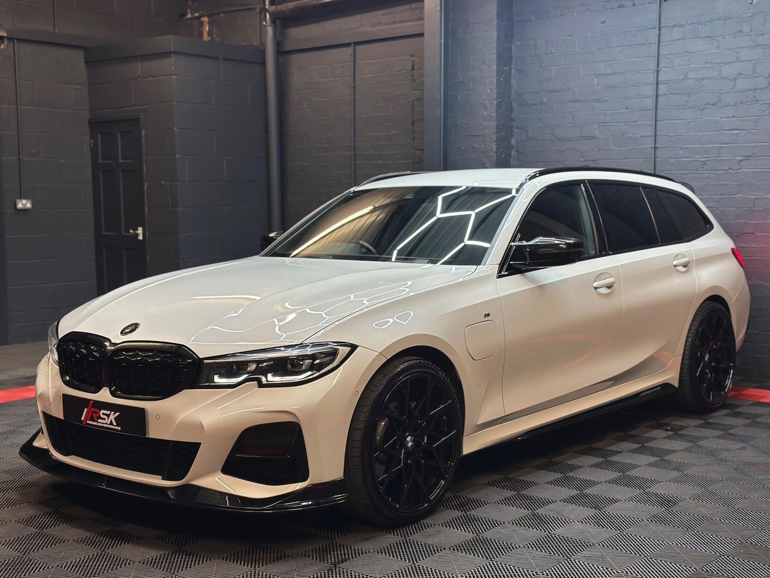 Used BMW 3 Series 2021 for sale - 76398548: Photo 10