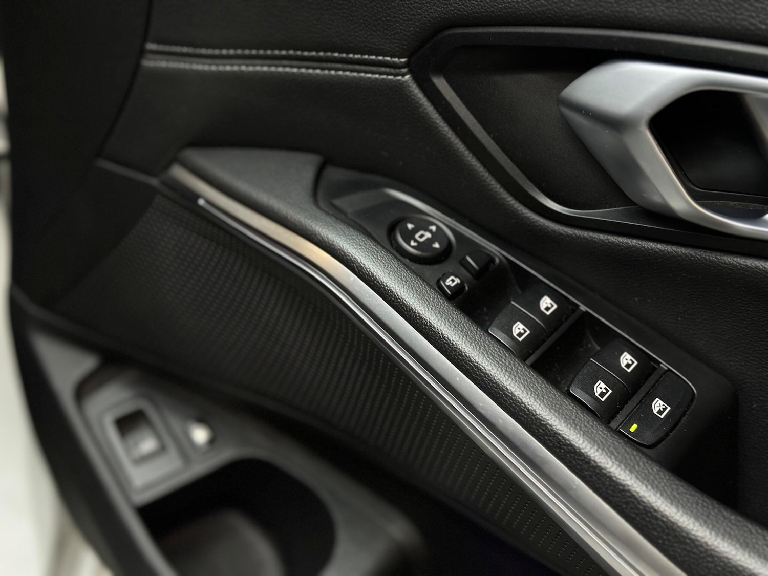 Used BMW 3 Series 2021 for sale - 76398548: Photo 32