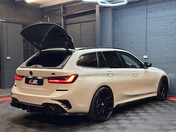 Used BMW 3 Series 2021 for sale - 76398548: Photo