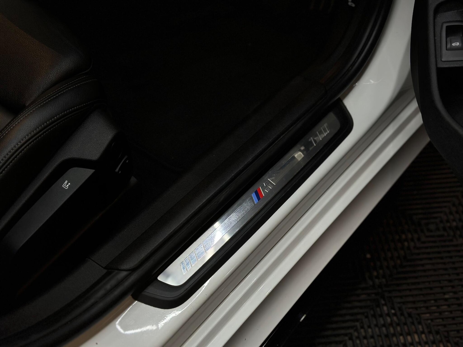 Used BMW 3 Series 2021 for sale - 76398548: Photo 54