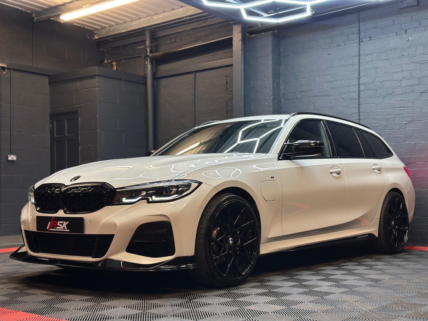 Used BMW 3 Series 2021 for sale - 76398548: Photo 9