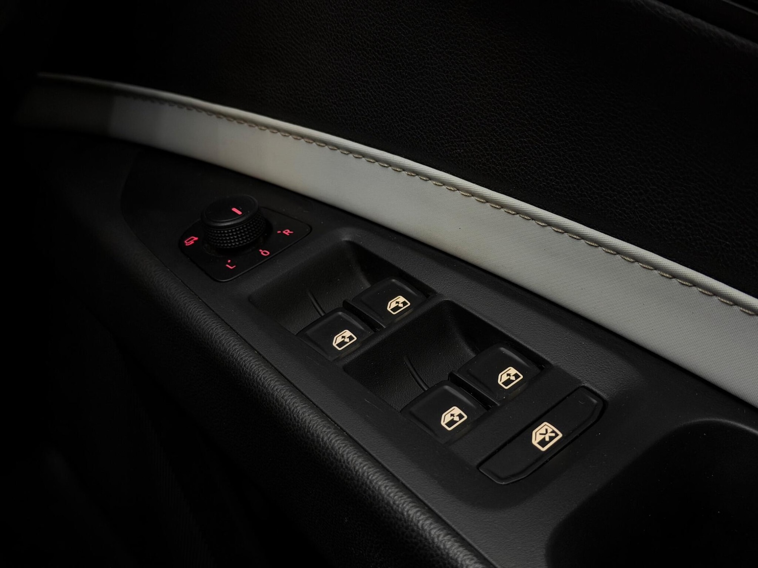 Used SEAT Leon 2016 for sale - 77939762: Photo 35