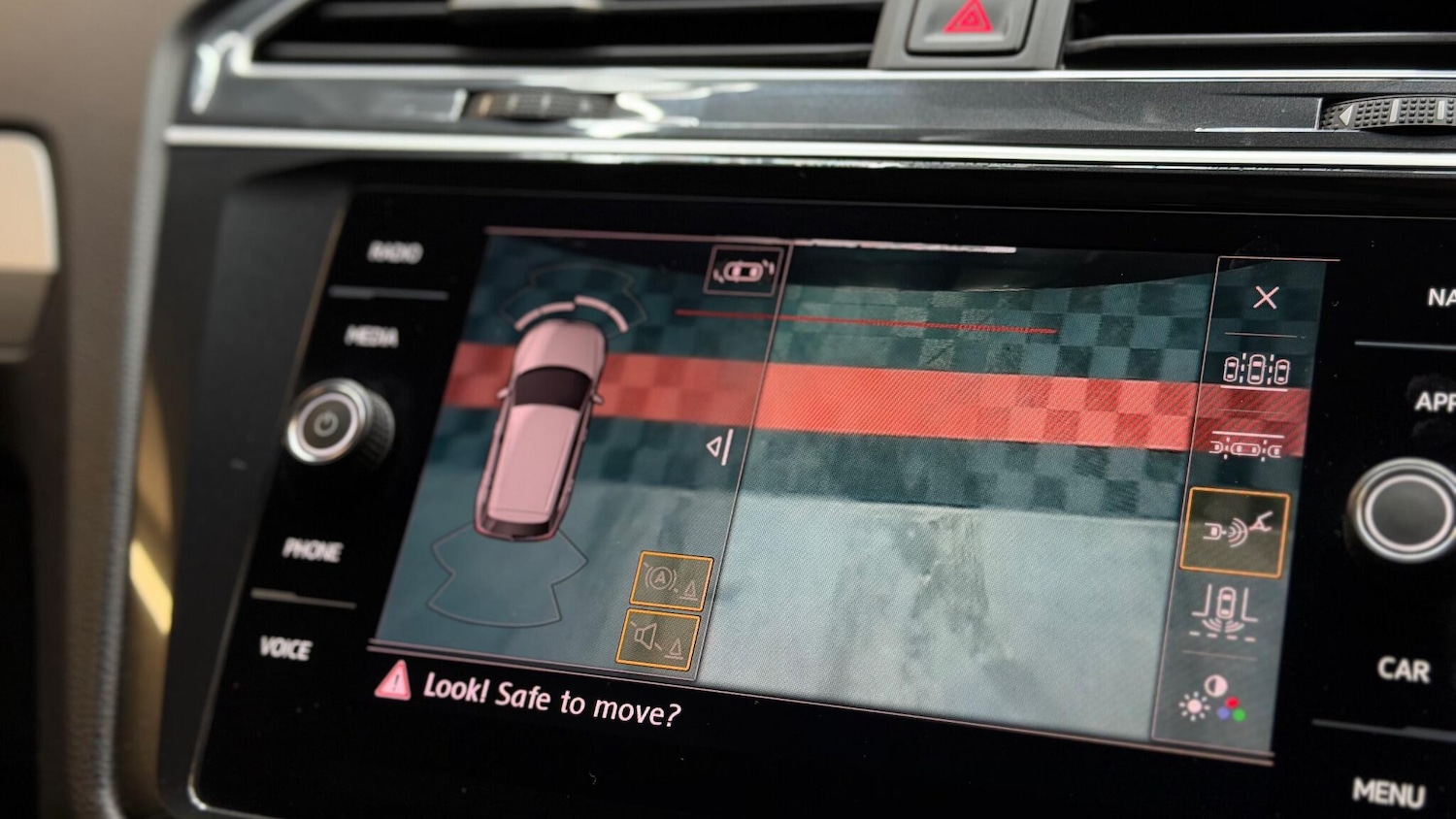 Used Volkswagen Tiguan 2019 for sale - 77090852: Photo 23