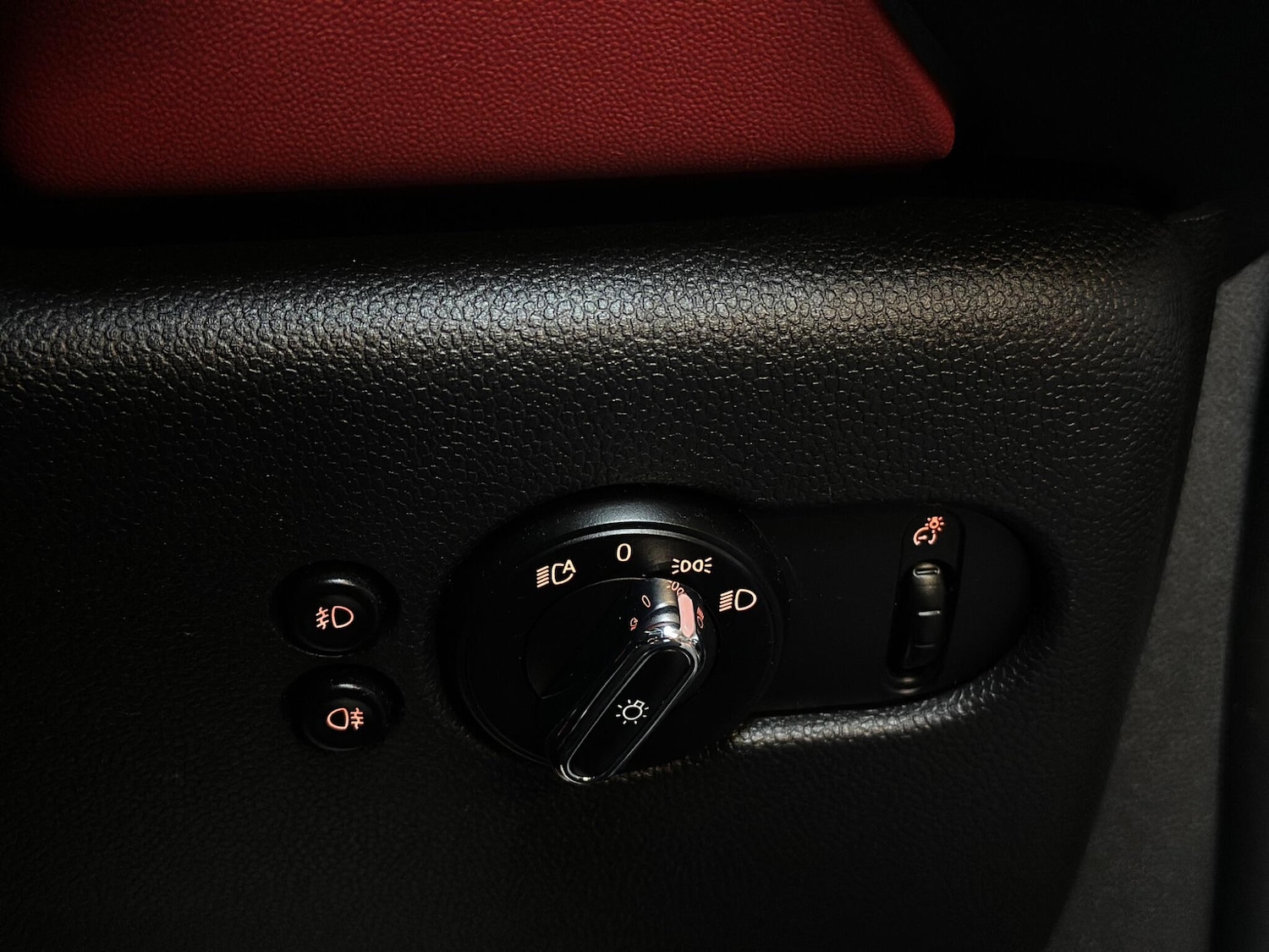 Used MINI Hatch 2015 for sale - 76528009: Photo 24