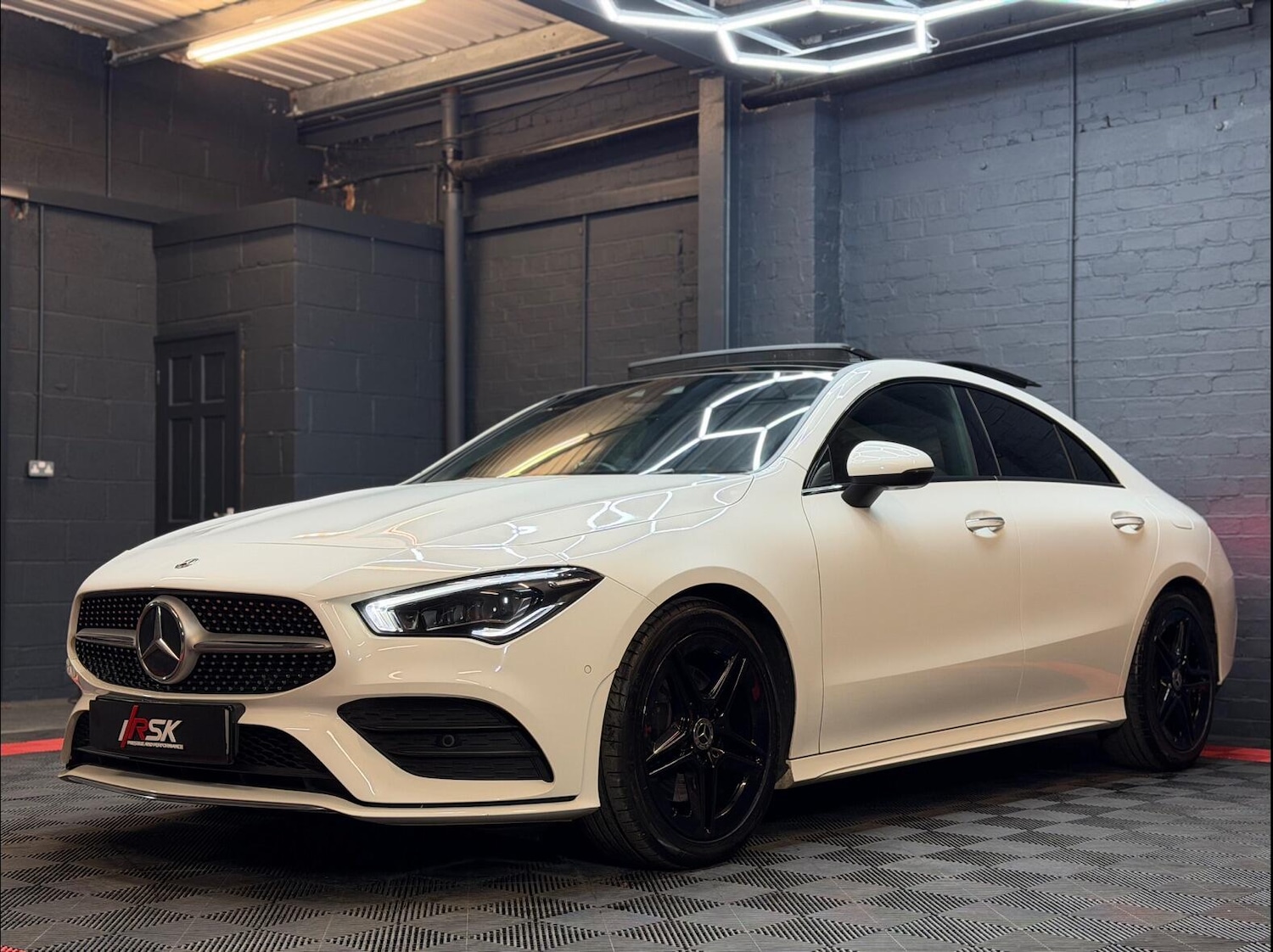 Used Mercedes-Benz CLA for sale - 77738167: Photo 4