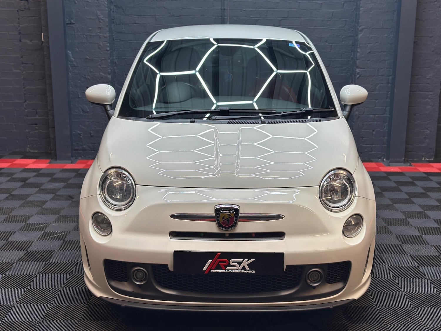 Used Abarth 595 2015 for sale - 76423262: Photo 2