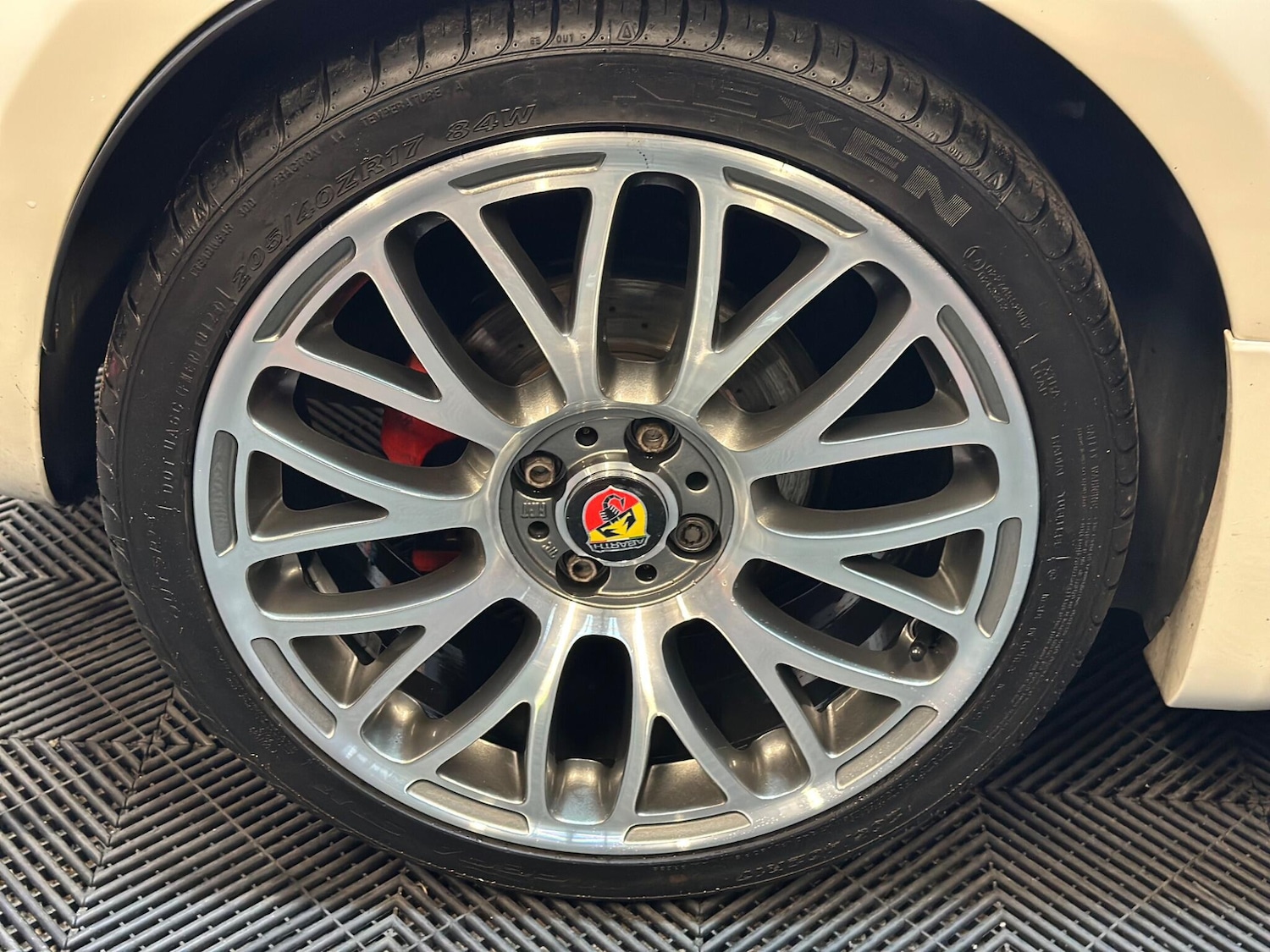 Used Abarth 595 2015 for sale - 76423262: Photo 28