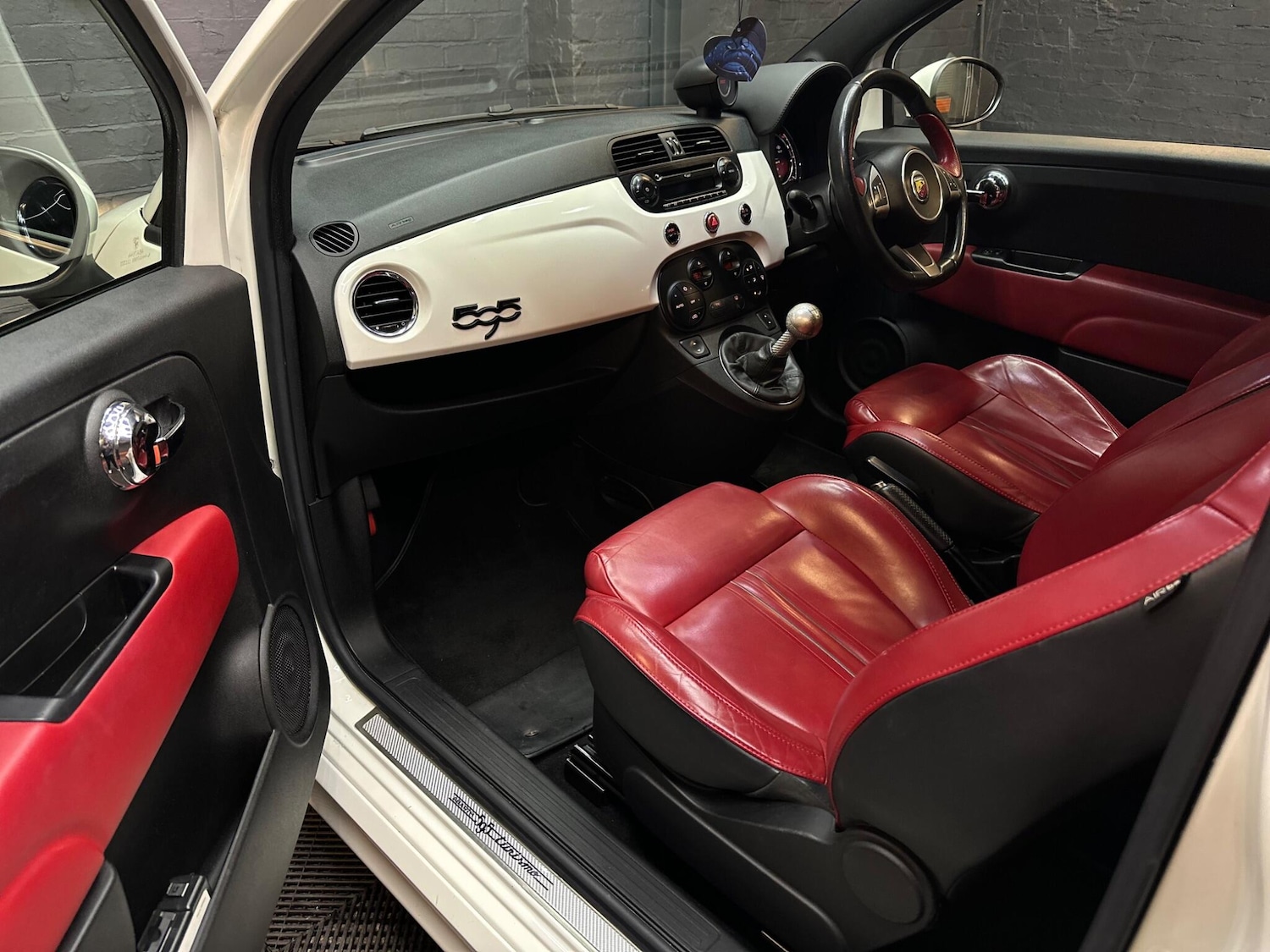 Used Abarth 595 2015 for sale - 76423262: Photo 31