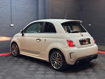 Used Abarth 595 2015 for sale - 76423262: Photo