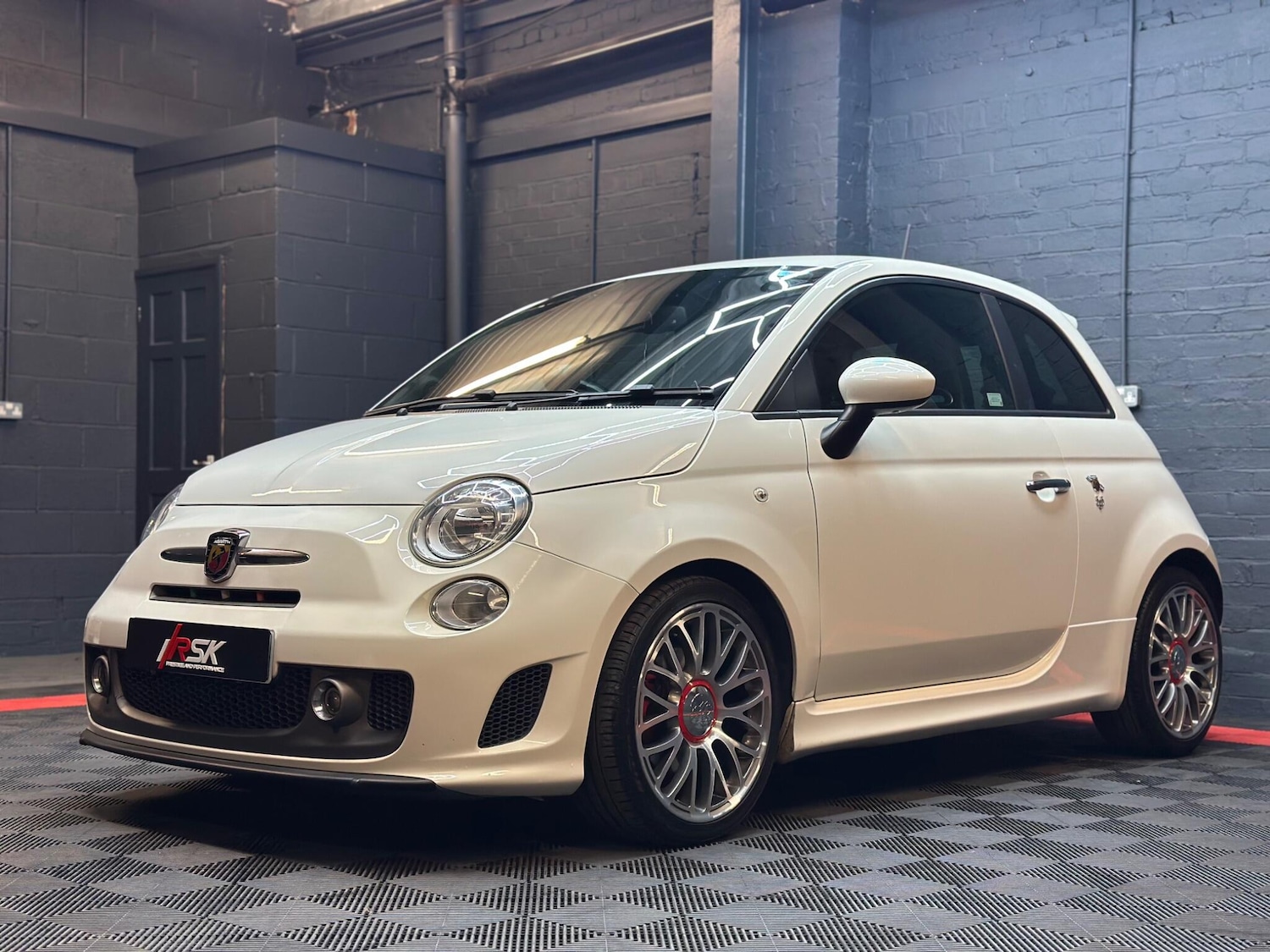 Used Abarth 595 2015 for sale - 76423262: Photo 9