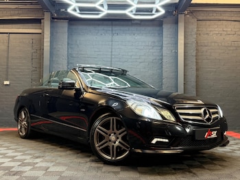 Used Mercedes-Benz E Class 2012 for sale - 78911147: Photo