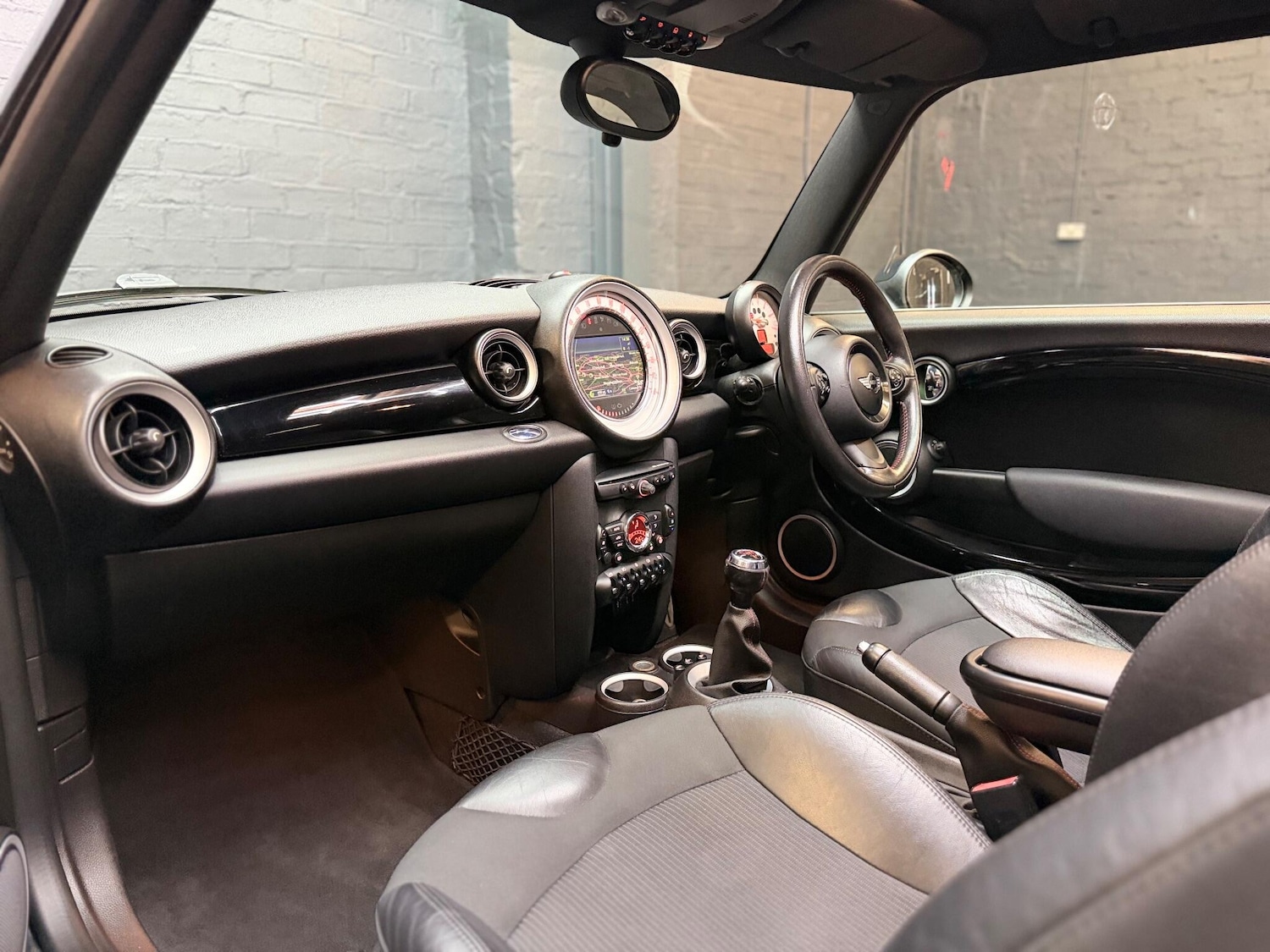 Used MINI Hatch 2011 for sale - 76786859: Photo 16