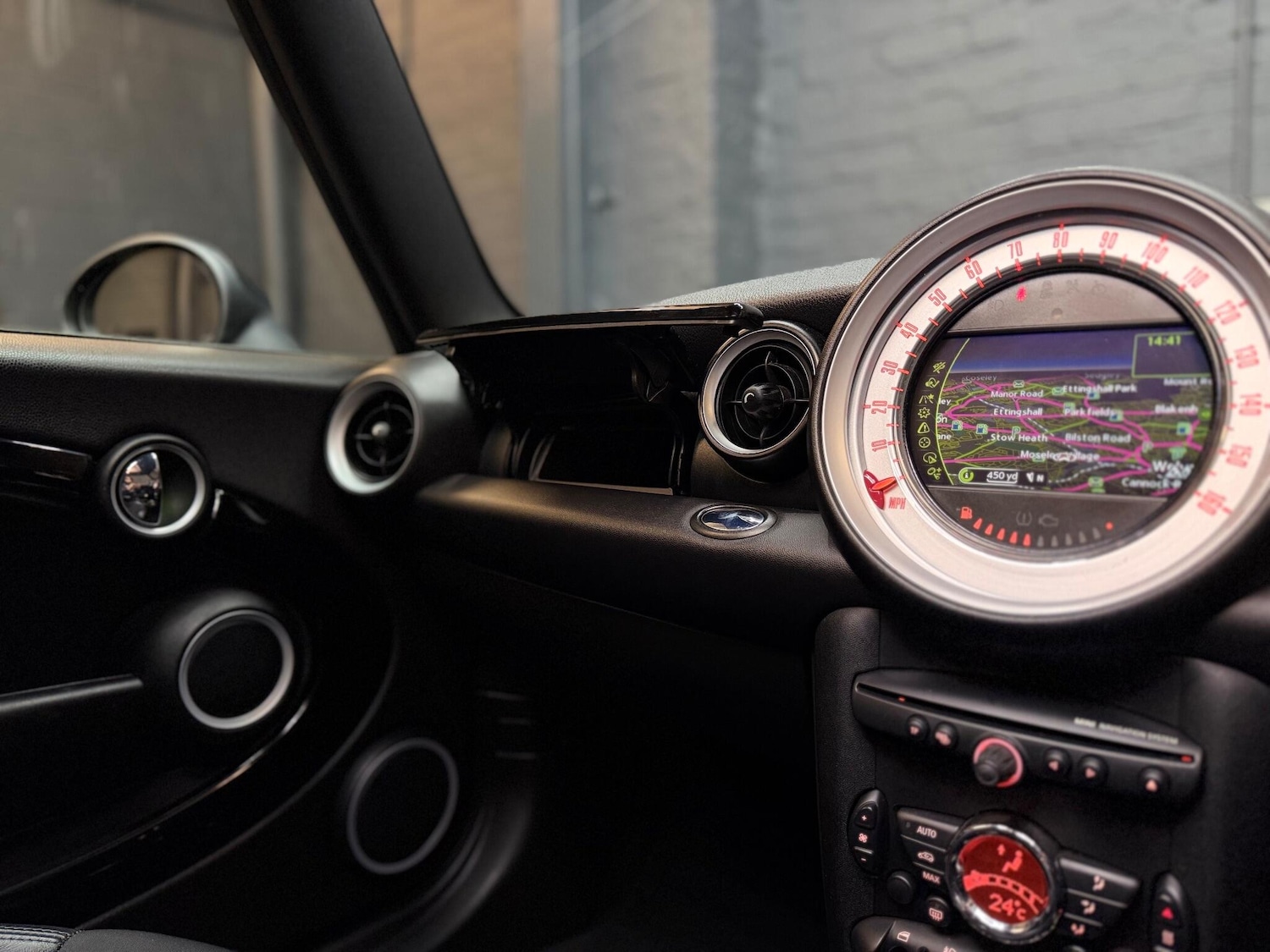 Used MINI Hatch 2011 for sale - 76786859: Photo 21