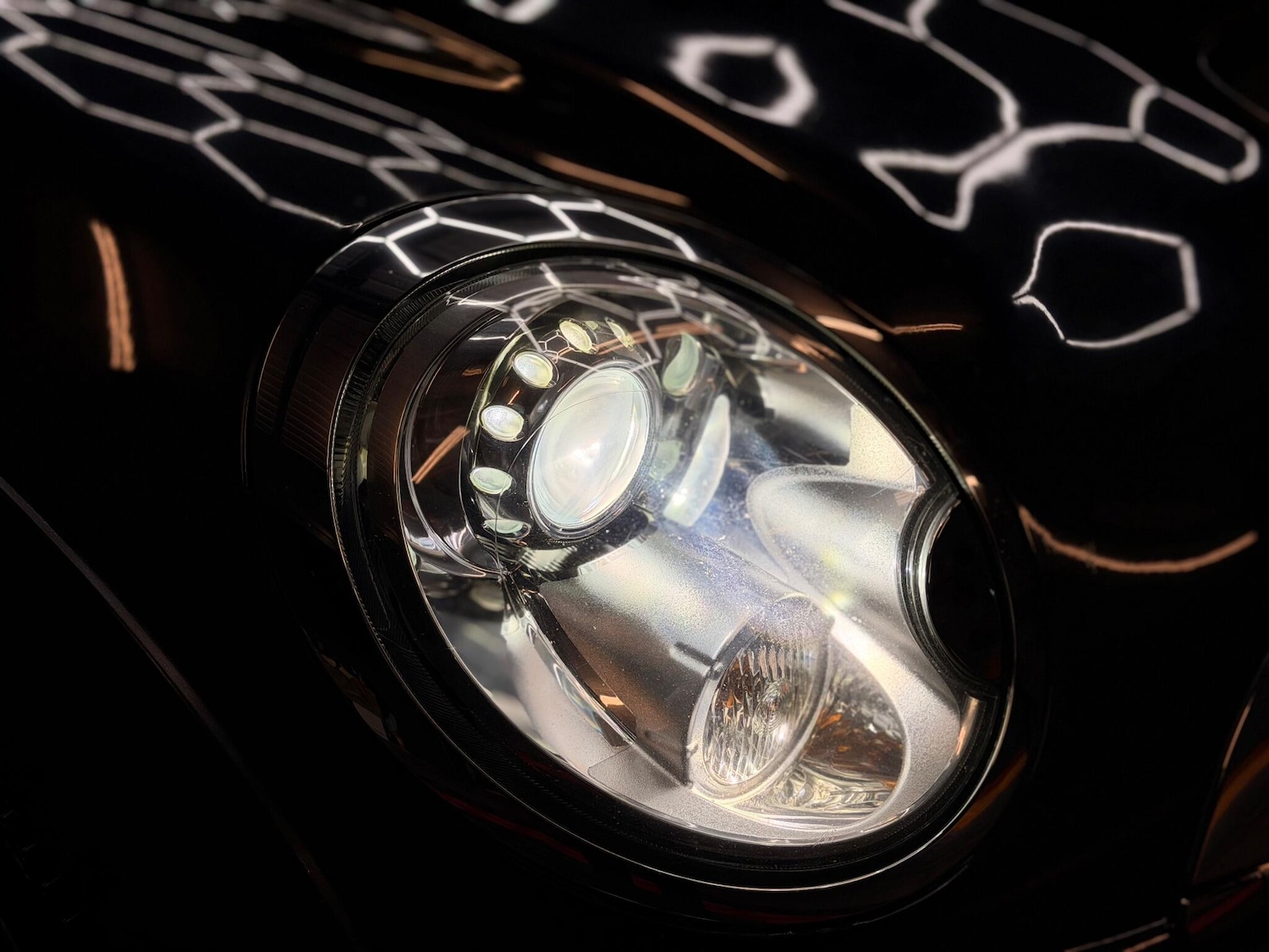 Used MINI Hatch 2011 for sale - 76786859: Photo 31