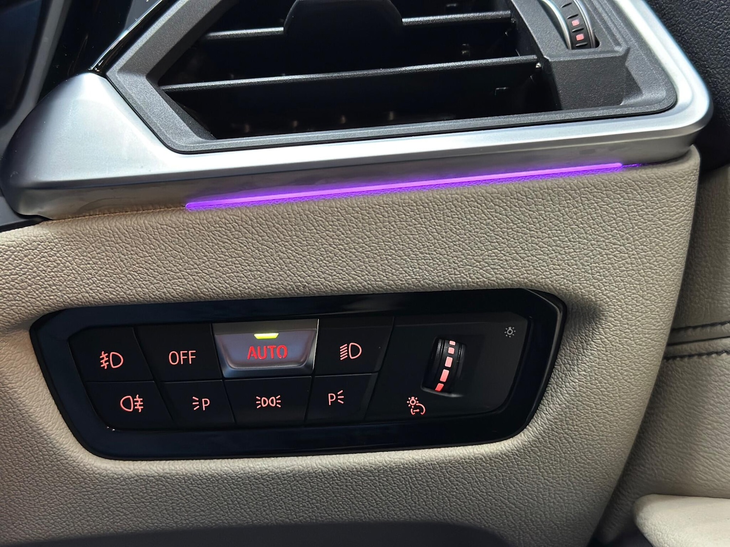 Used BMW 3 Series 2019 for sale - 75989795: Photo 35